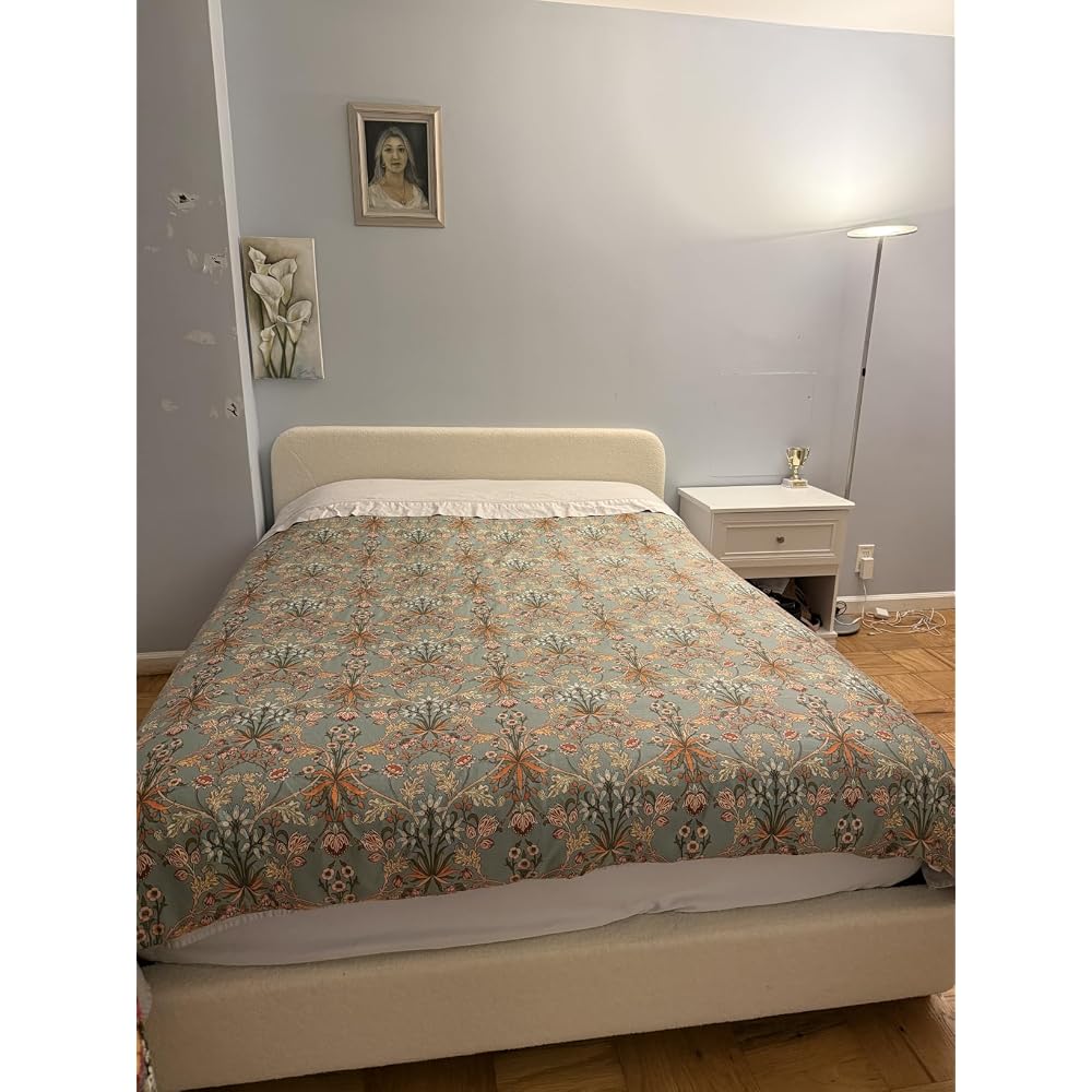 Queen Cloud Bed Frame, Wood Boucle Upholstered Platform Bed, Cream White